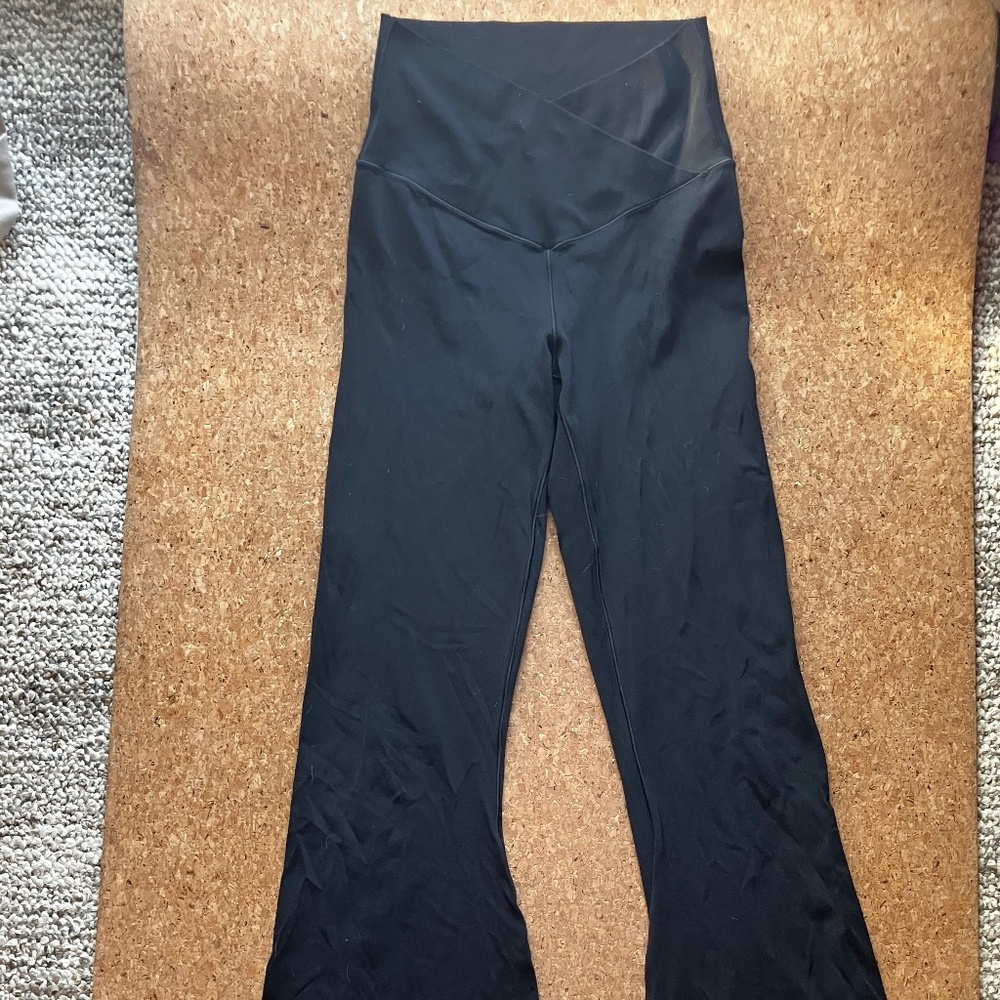 OFFLINE By Aerie Real Me High Waisted Crossover Flare Leggings Black M